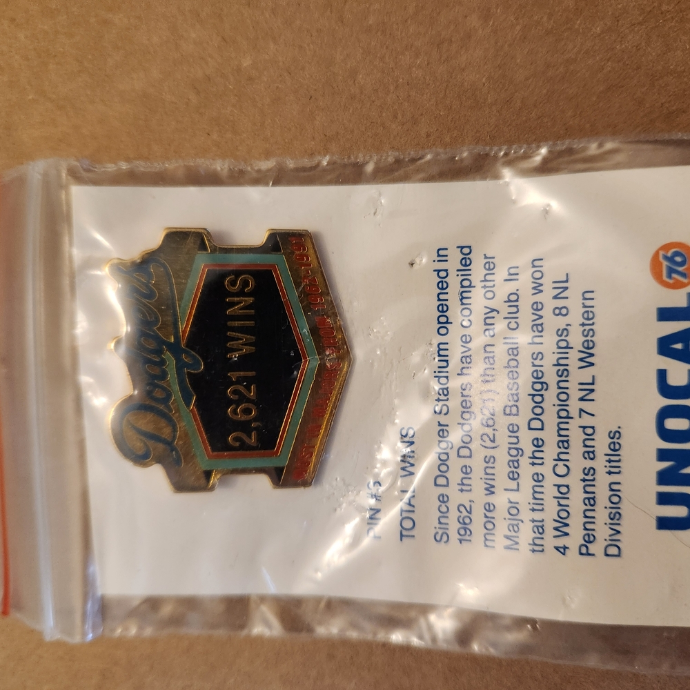 Dodgers Commemorative Pin